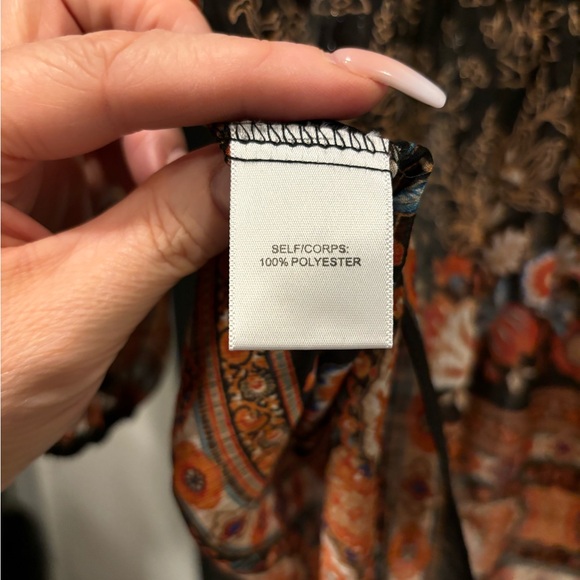 Rose + Olive Semi-Sheer Bohemian Blouse - Picture 5 of 6